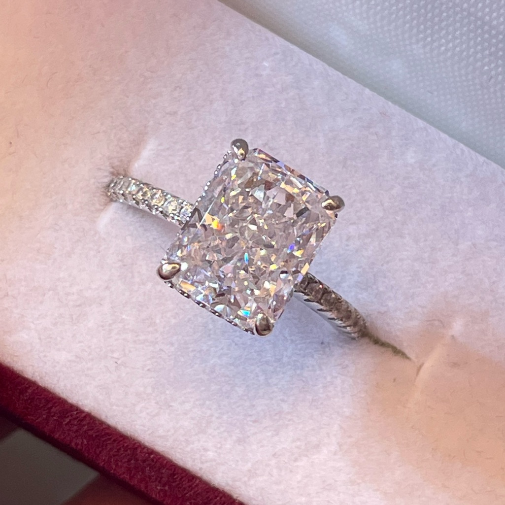 4 Ct Radiant
